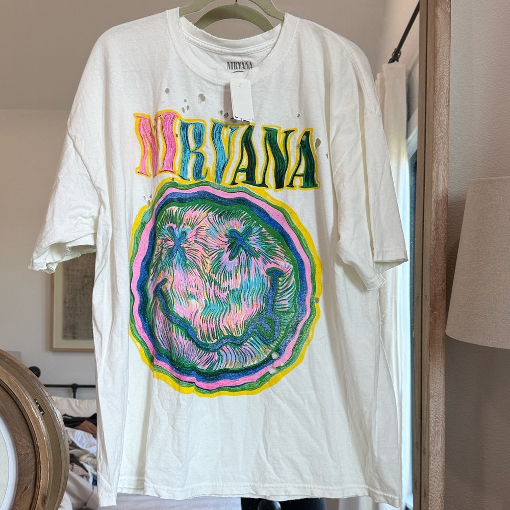 NWT NIRVANA Graphic Tee - Urban Outfitters